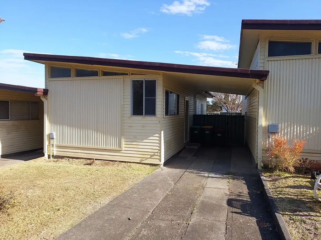 Modern 2 Bedroom Unit