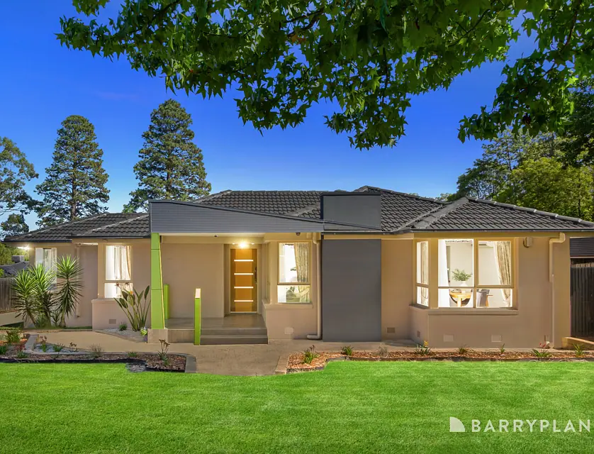 1/6 Augusta Road, The Basin, VIC 3154, 4房, 2浴, House