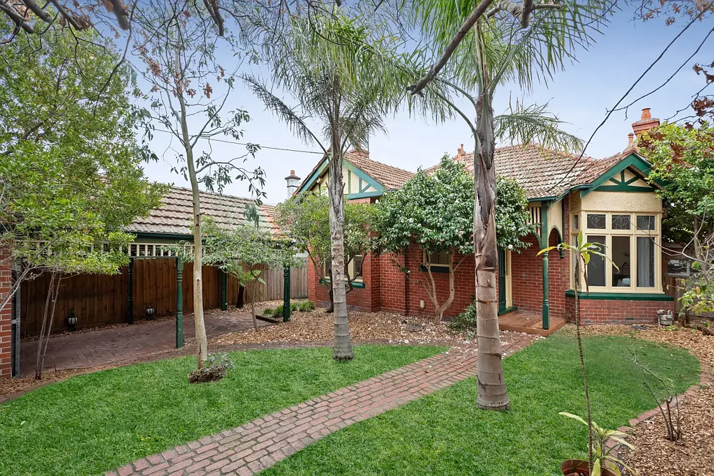 298 Alma Road, Caulfield North, VIC 3161