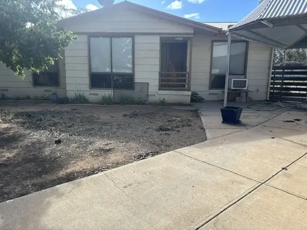 Leigh Creek 3 Bedroom Entry Level Investment or Affordable Country Residence