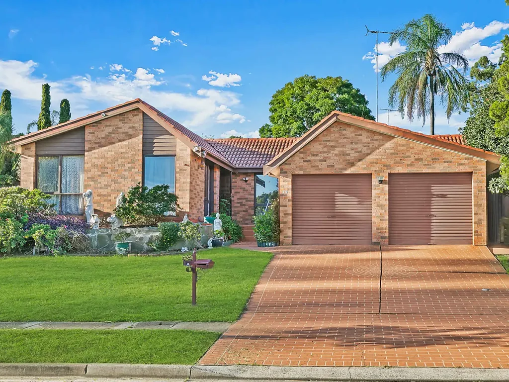 20 Knight Avenue, Kings Langley, NSW 2147