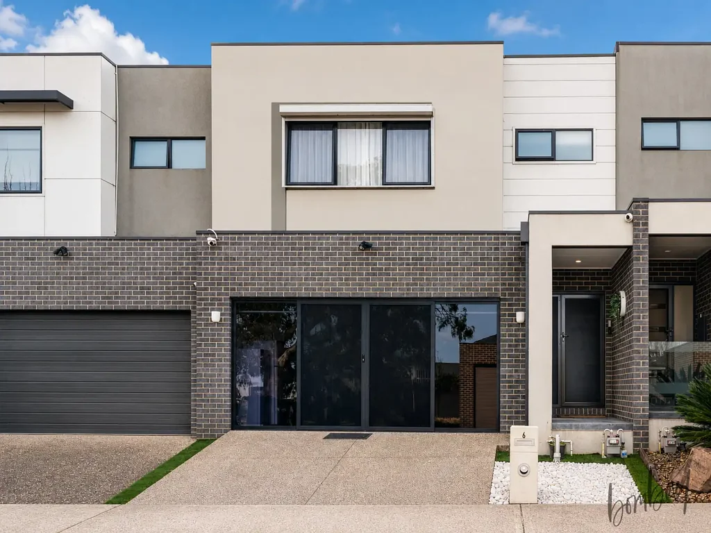 Epping 3બેડરૂમ Contemporary Townhouse Living in the Heart of Aurora Estate