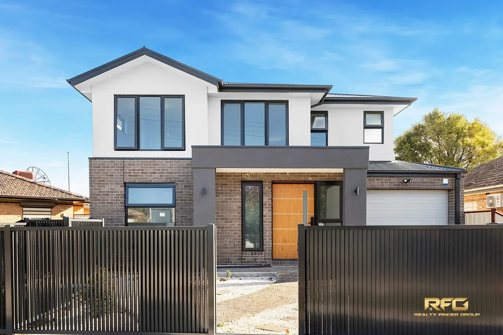 1/19 Compton Parade, Sunshine North, VIC 3020