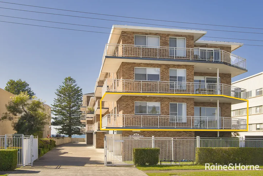 Soldiers Point 3Moenga Coastal Living at Its Best
