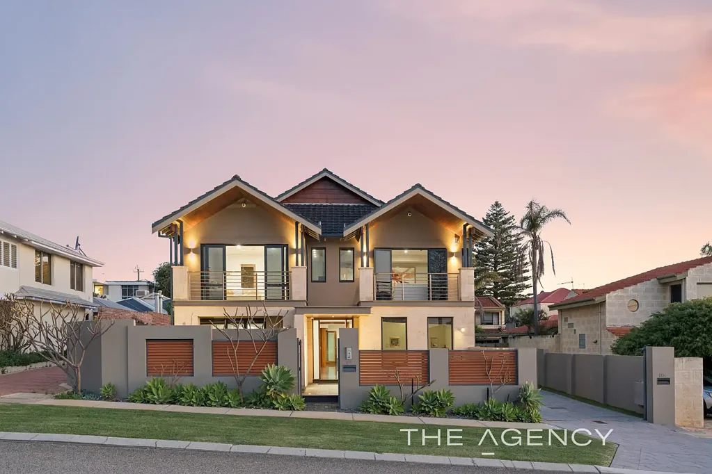 10 Mary Street, Watermans Bay, WA 6020