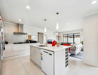 6 Disley Place, Wattle Downs, Manukau City, 4房, 2浴, House