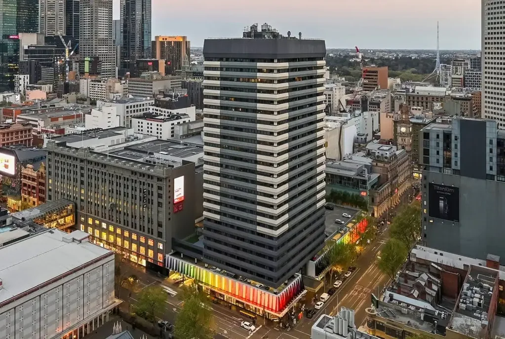 Furnished CBD Apartment with Premium Amenities