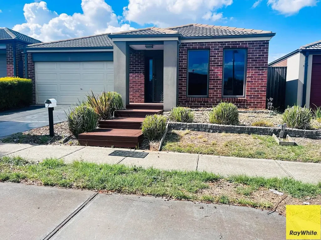 A Home to Love at 7 Parvana Drive, Tarneit!!!