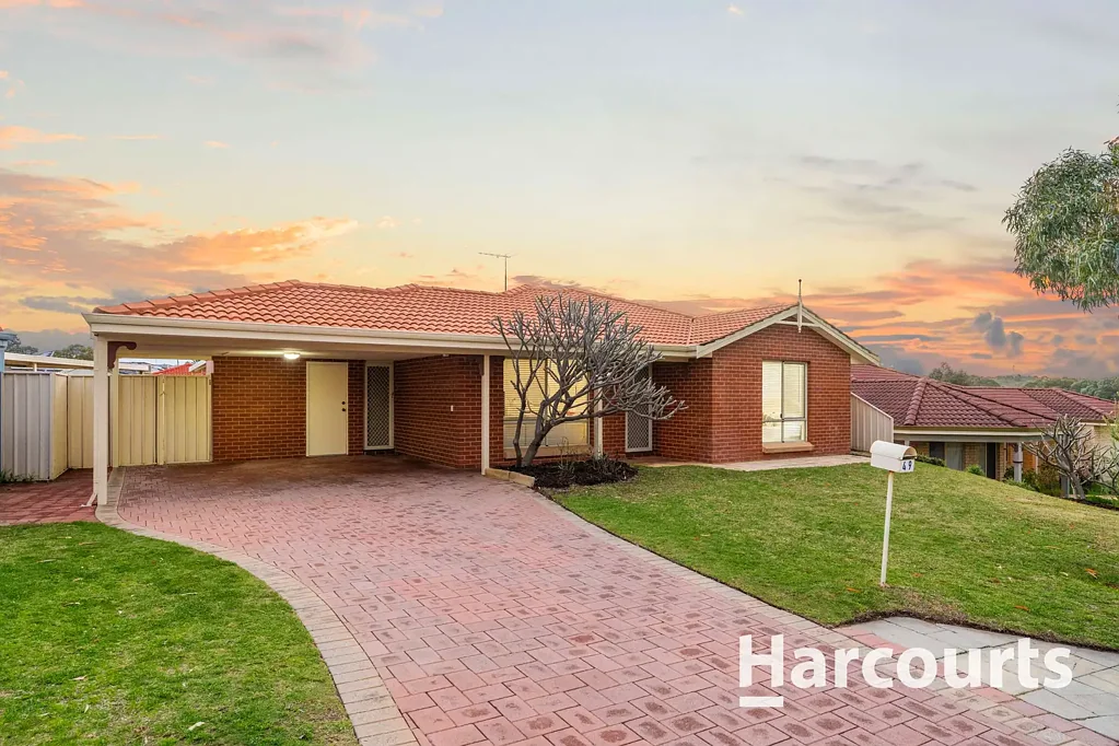 49 Macnaughton Crescent, Kinross, WA 6028
