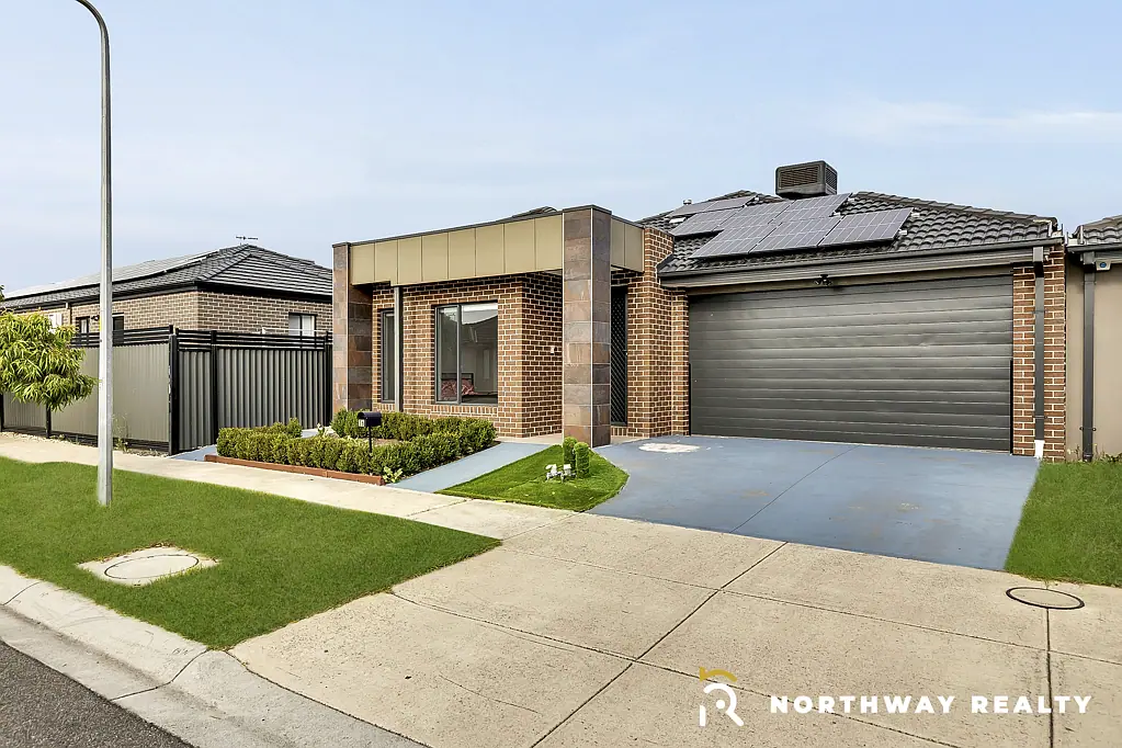 16 Angophora Crescent, Craigieburn, VIC 3064
