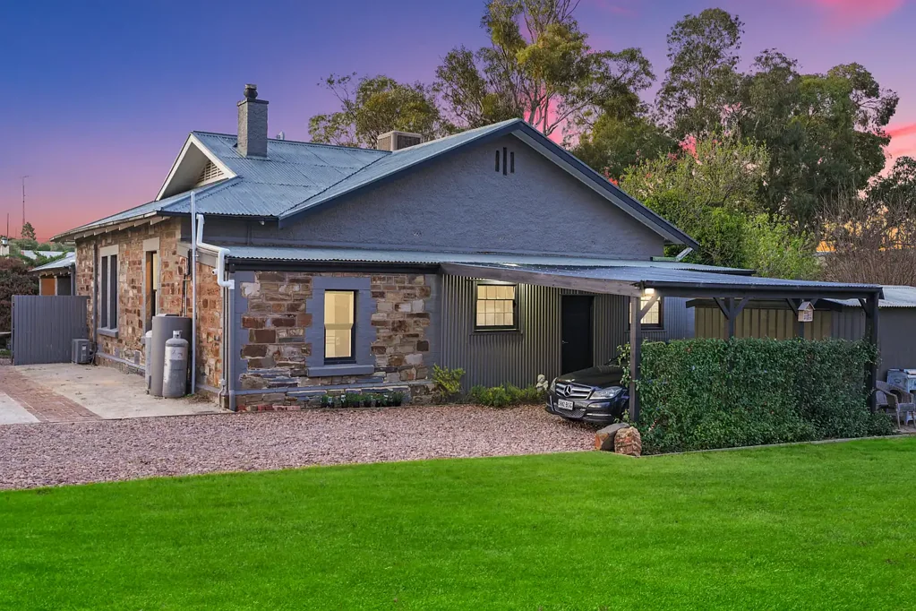 5 Queen Street, Burra, SA 5417