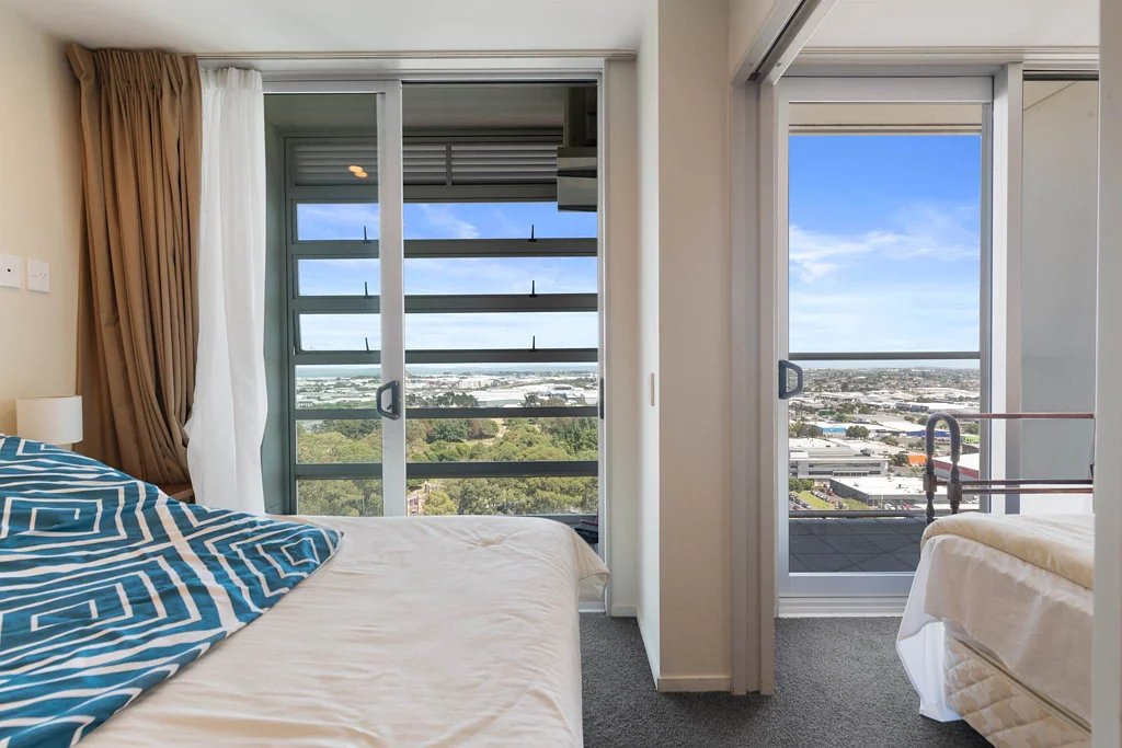 Manukau 1房  Affordable with Car Park and Views