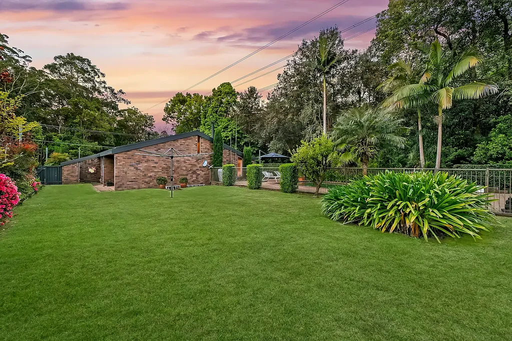 12 Redgum Avenue, Pennant Hills, NSW 2120