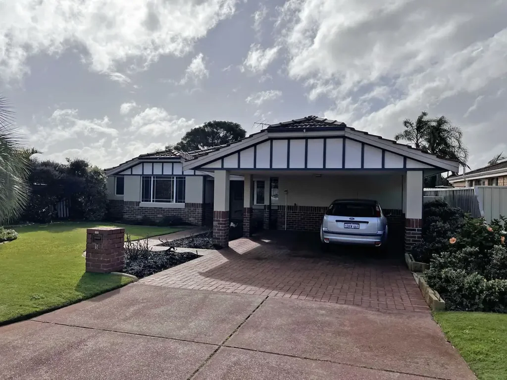 Welcome to Your Lovely Cottage Family Home