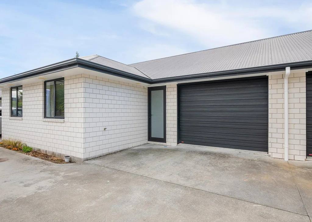 Claudelands 2房  Two Bathrooms, Double Glazed & Boys' High Zoning