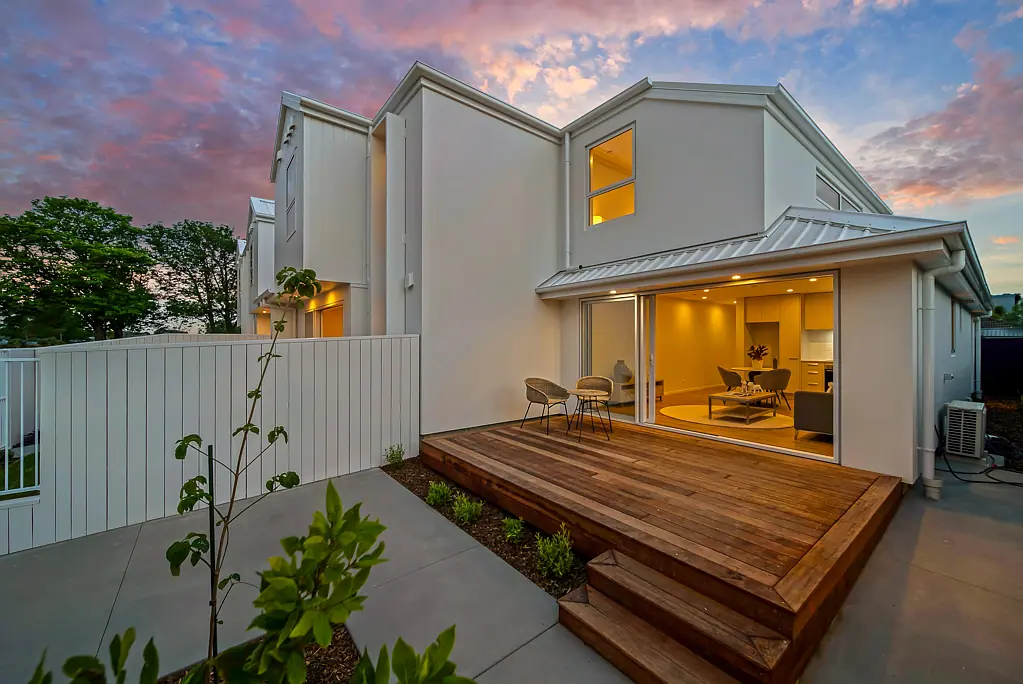 Spreydon 2Zimmer Bedroom & Bathroom on each floor !