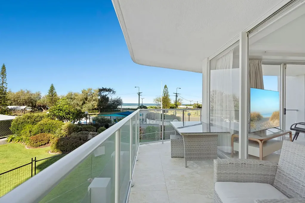 4/67 BROADBEACH Boulevard, Broadbeach, QLD 4218