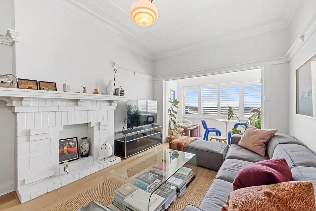 DEPOSIT TAKEN - North-east Facing Two Bedroom Apartment With Breathtaking District Views!