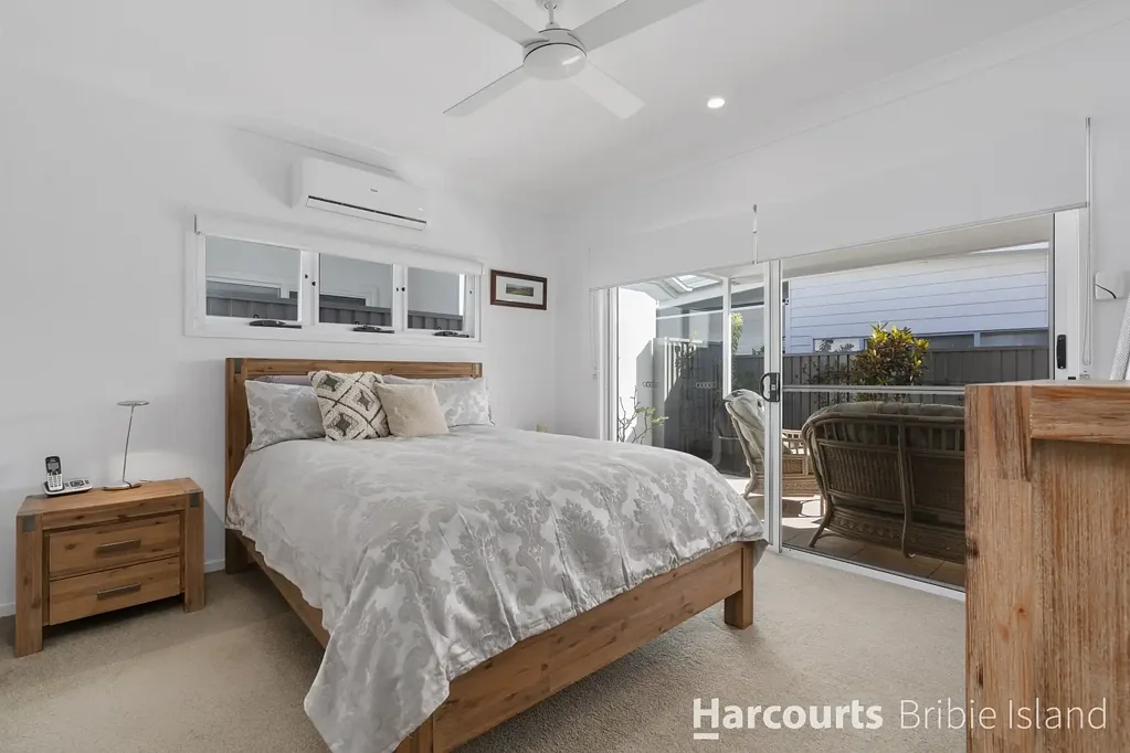 19/2 Spinnaker Drive, Sandstone Point, QLD 4511