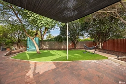 5B Talwin Court, Kelmscott
