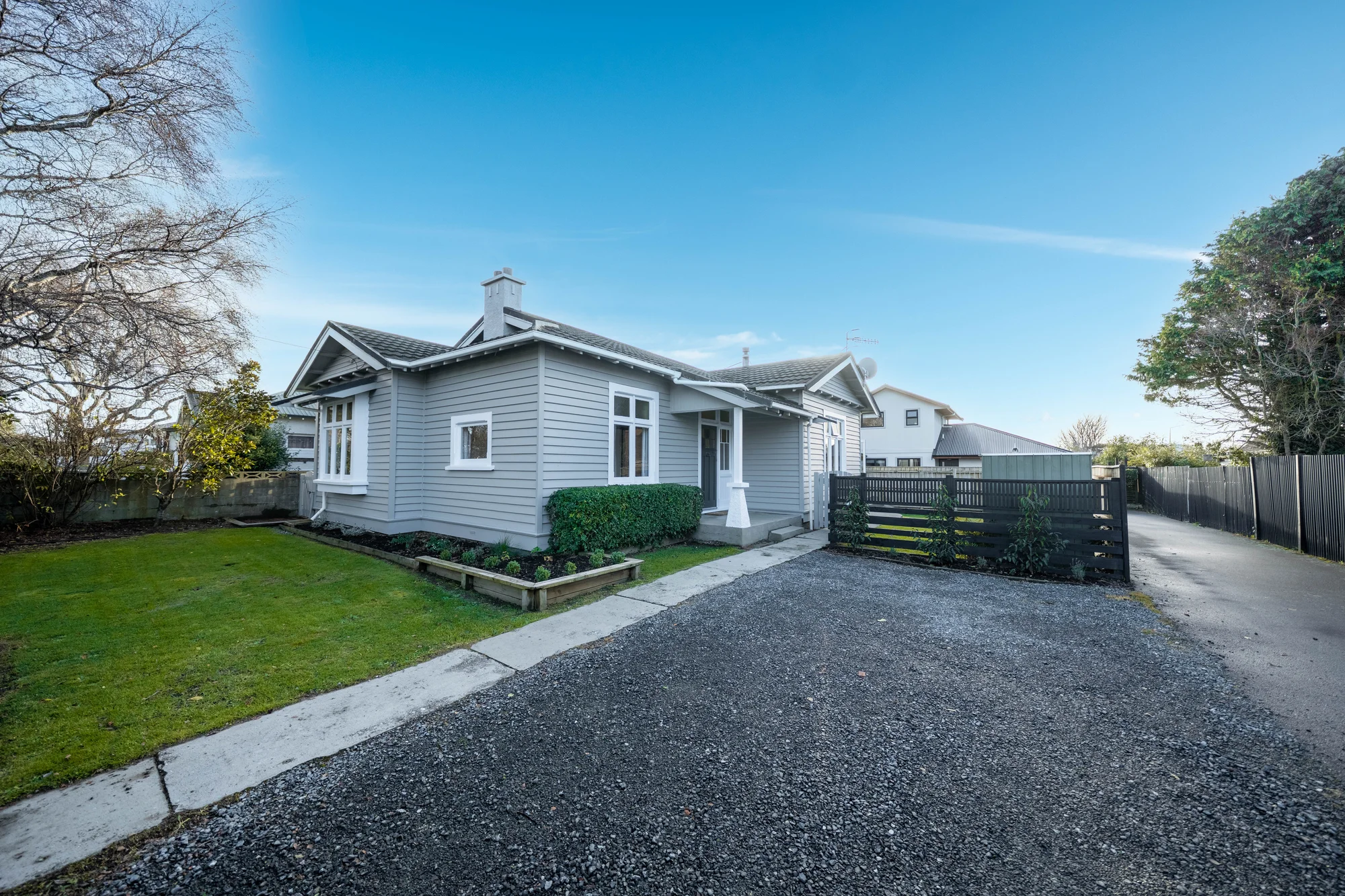 Richmond 3 Bedroom Charm, Comfort & Convenience!