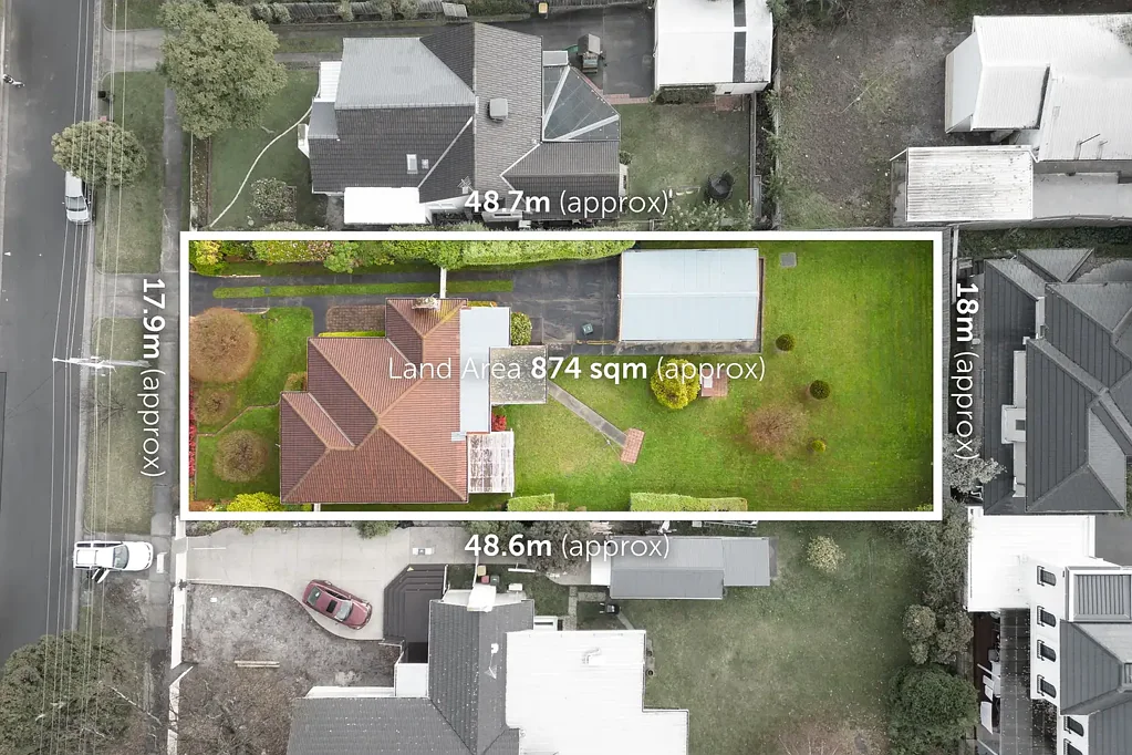 Chadstone 2房 宽敞土地潜力 874sqm 北向后方绝佳 投资开发首选 地段优越便利 Original Classic With Peerless Potential & Prized Northern Rear