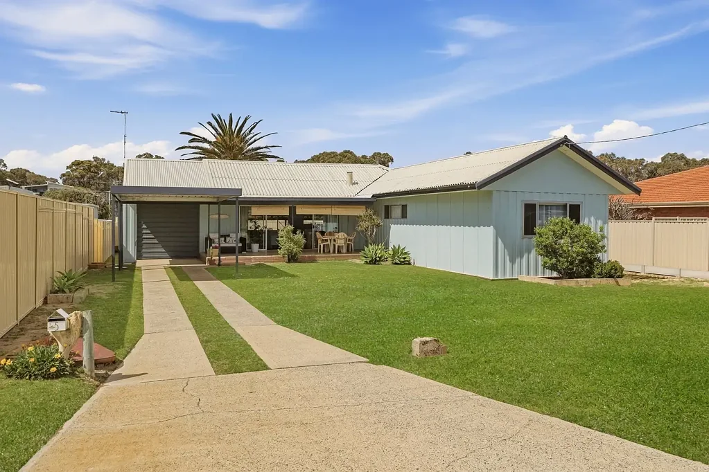 Silver Sands 3Zimmer Coastal Living on a Huge 809sqm Block
