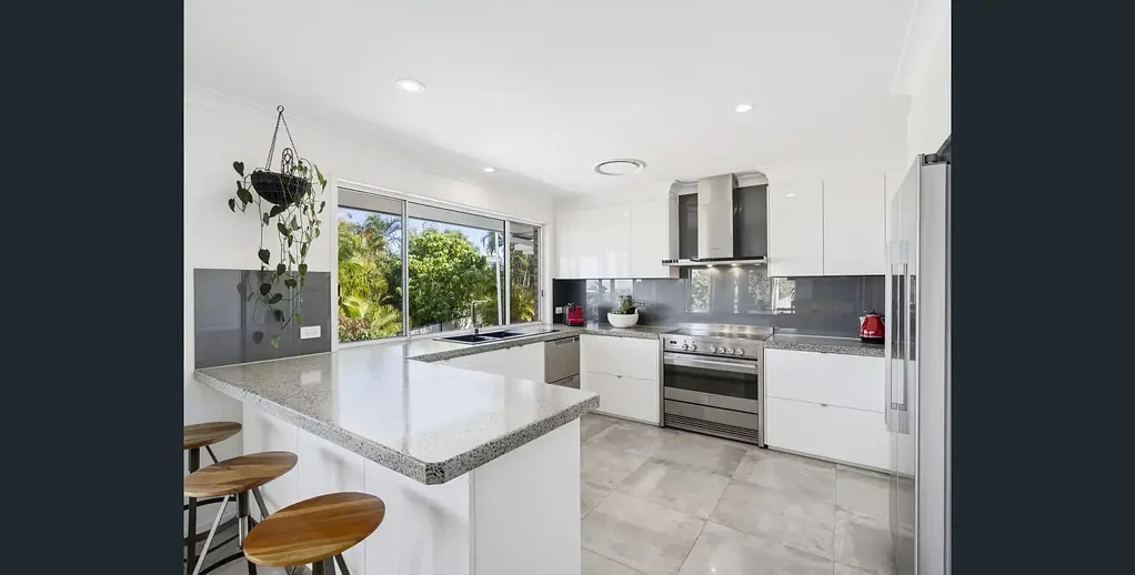Beautifully presented family home in Highland Park