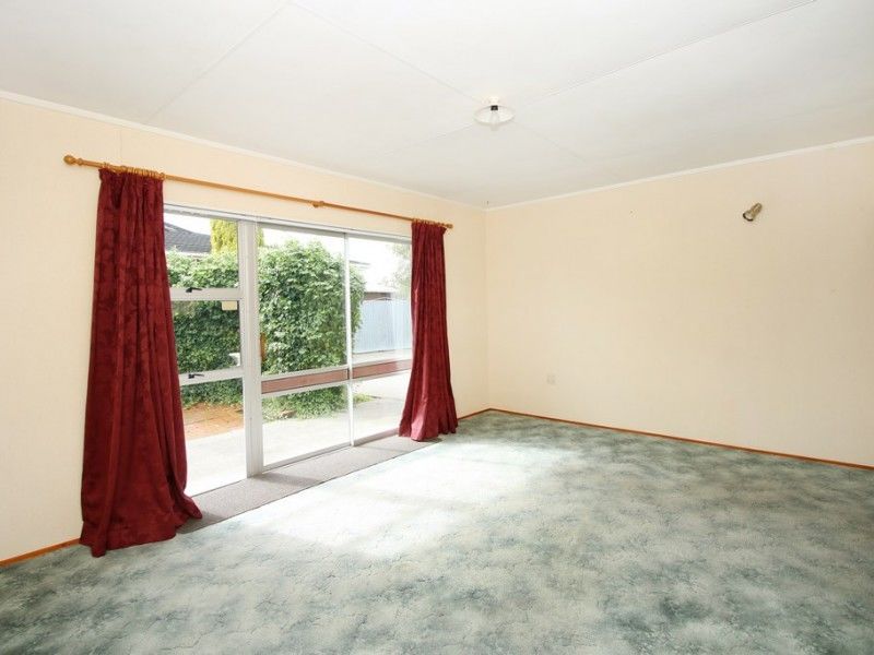 49 John F Kennedy Drive, Milson, Palmerston North, 2 rūma, 1 rūma horoi