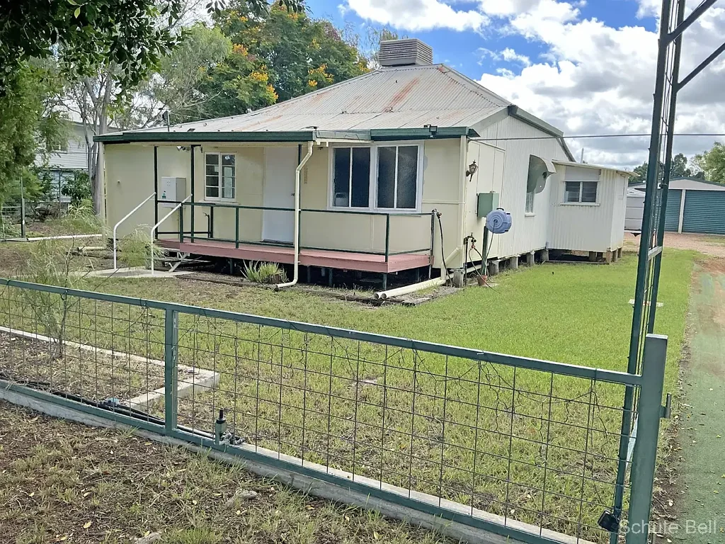 76 Galah Street, Longreach, QLD 4730