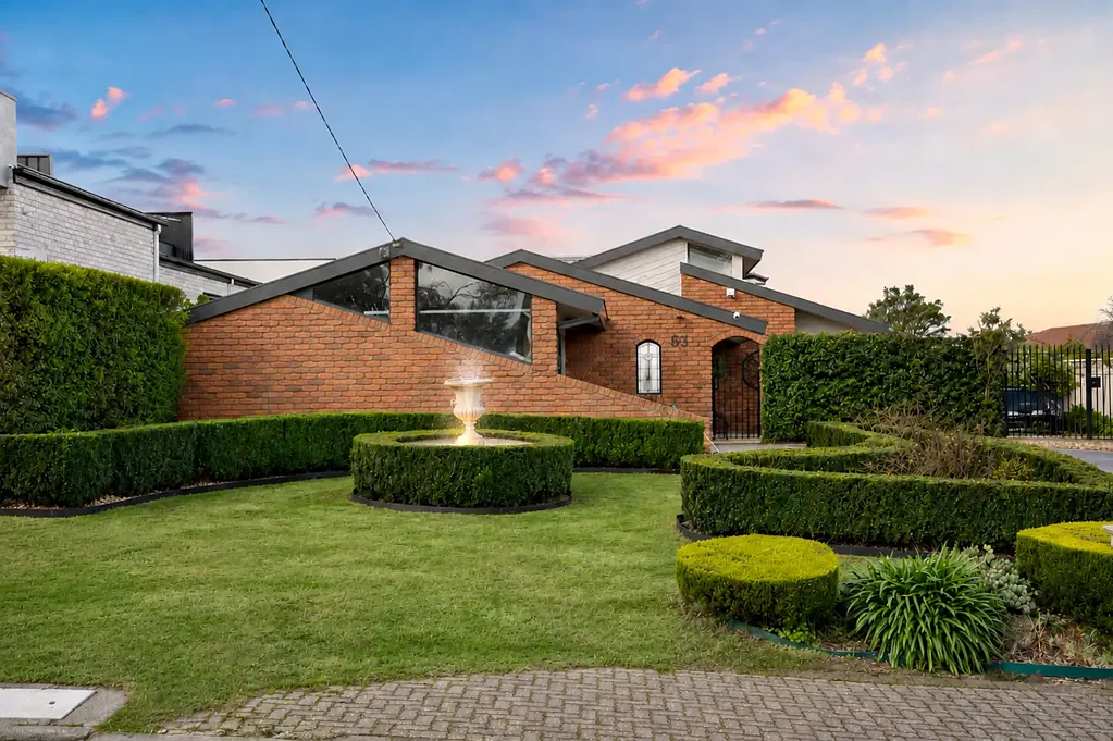 Templestowe 4 Slaapkamer Your Dream Home in Serpell Primary & East Doncaster Secondary Zone