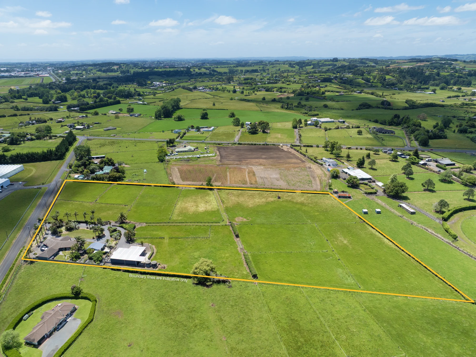 Buckland 4 Slaapkamer WHERE COUNTRY LIVING MEETS CONVENIENCE