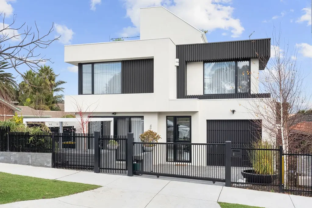 Mordialloc 3ਬੈੱਡਰੂਮ The Brief:
Stunning Design, Beachside Luxury