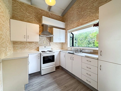 12 Clearview Heights, Ranui, Waitakere City, 3 Bedrooms, 1 Bathrooms, House