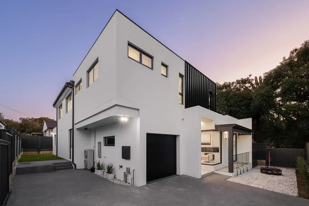 Burwood 4chambre A brand new luxury entertainer primed for a luxurious family life