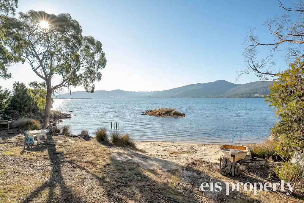 187 Esperance Coast Road, Surges Bay, TAS 7116