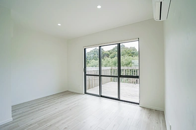 Modern & Low Maintenance