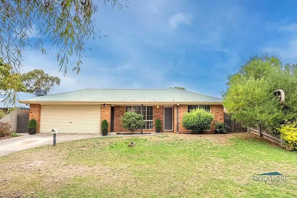 4 Kuan Yin Place, Hastings, VIC 3915