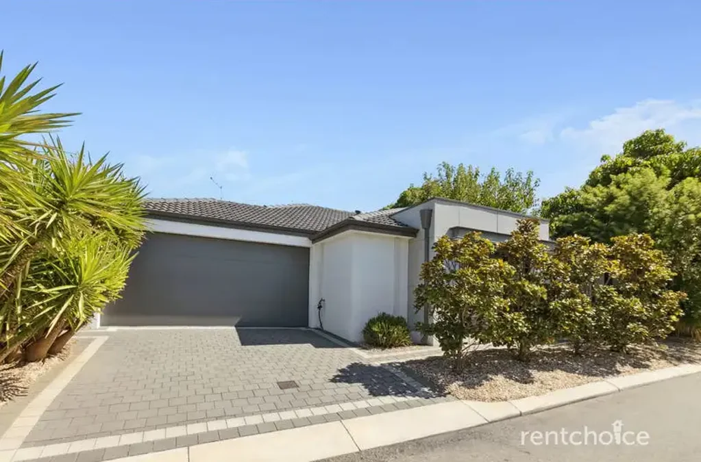 Stylish & Spacious 3-Bedroom Home in Prime Joondanna Location