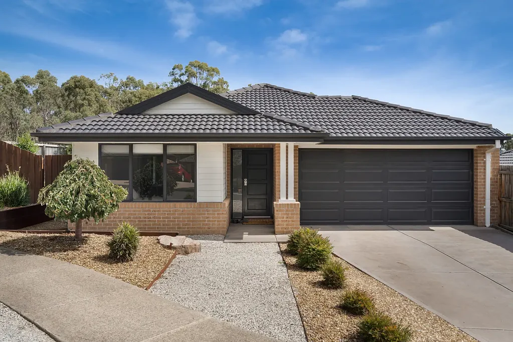 Broadford 3બેડરૂમ 28 Violet Lane, Broadford – The One You’ve Been Searching For!