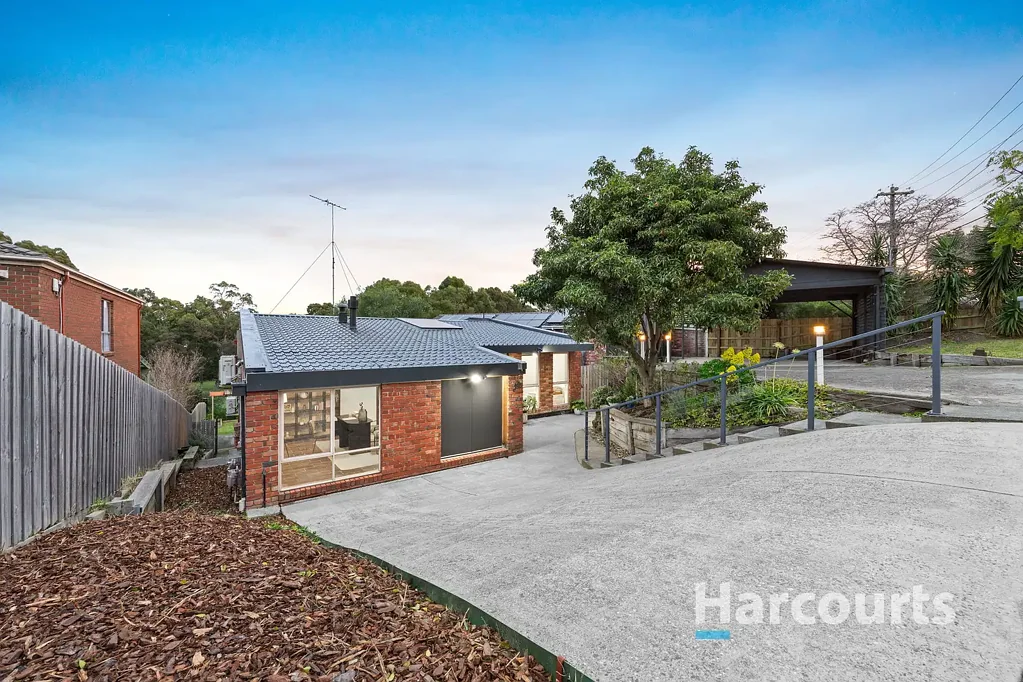 Chadstone 5침실 Spacious Family Living Backing Scotchmans Creek Trail