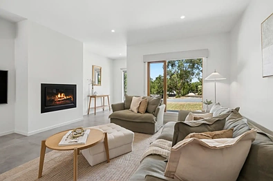 17 BREWSTER ST, WOODEND VIC 3442, 0 Kuwarto, 0 Banyo, House