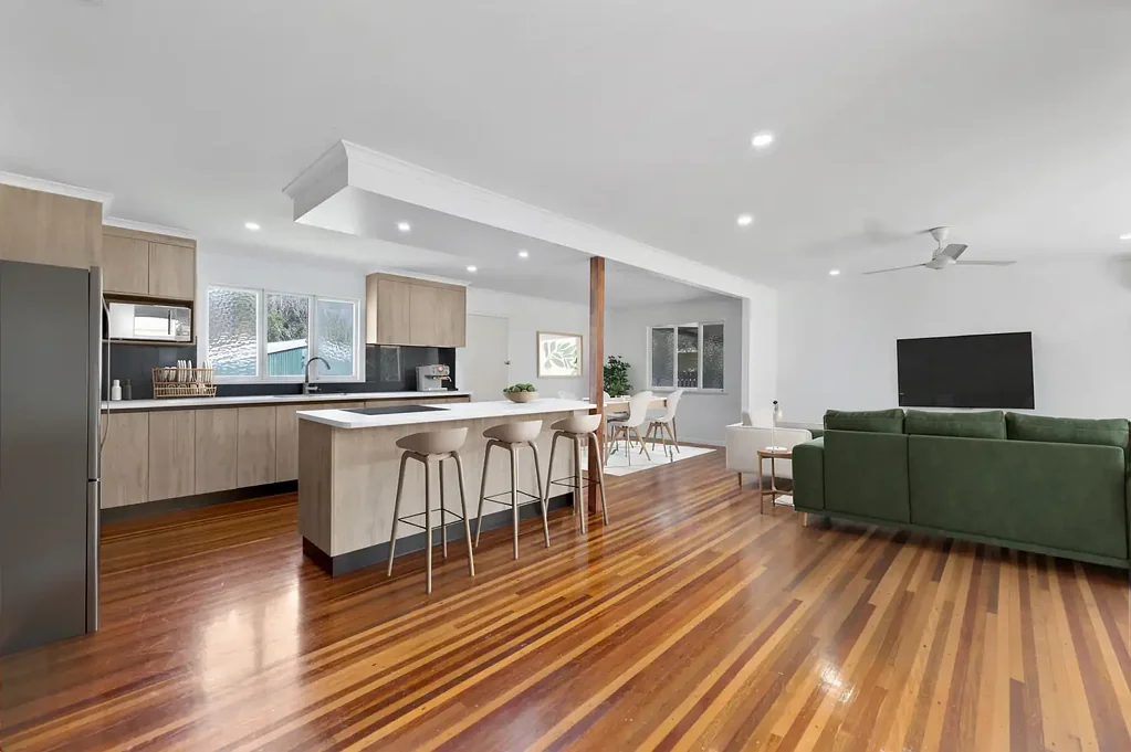 Glenella 4房  Space, Style & That Little Bit Of Country Living