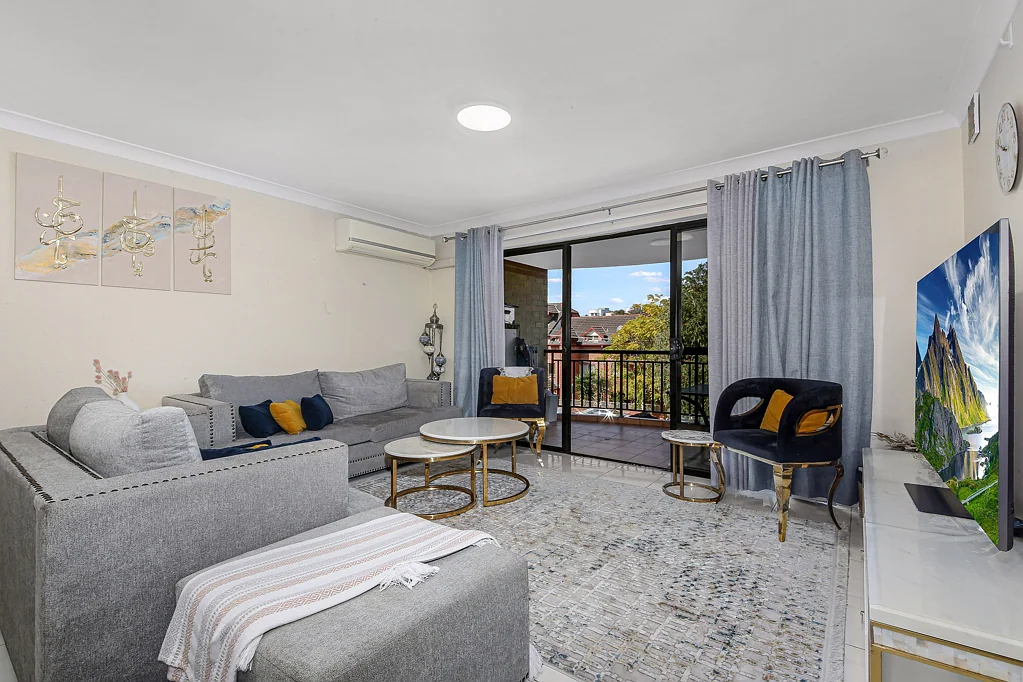 8/1A Carmen Street, Bankstown, NSW 2200