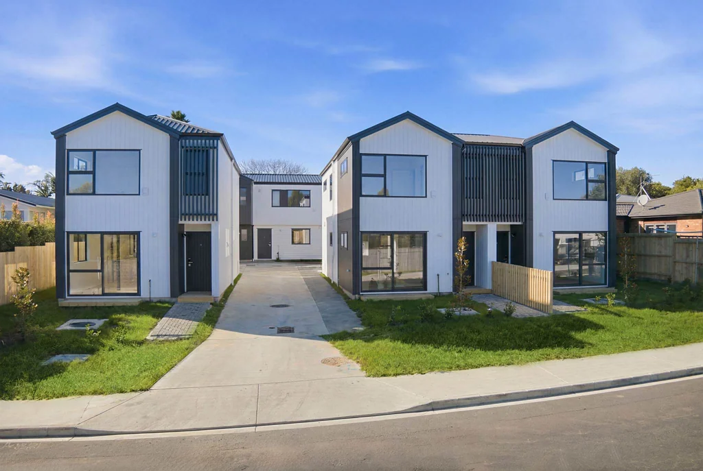 Te Atatu Peninsula 3 Slaapkamer Corner 3 Bedroom in Prime Location