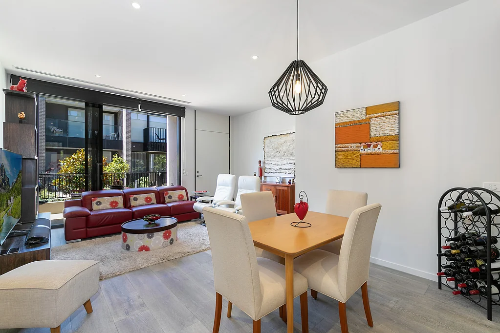 2 Lumb Place, Rippleside, VIC 3215