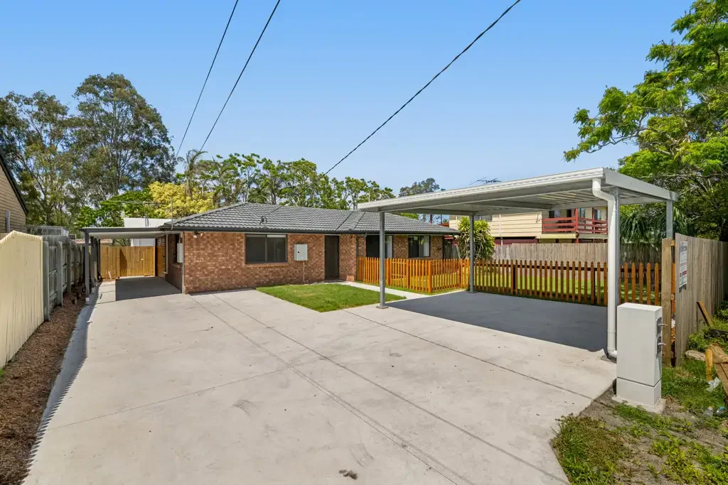 Loganholme 5房  High-Yield Dual Income Investment Opportunity on an Impressive 607sqm Block