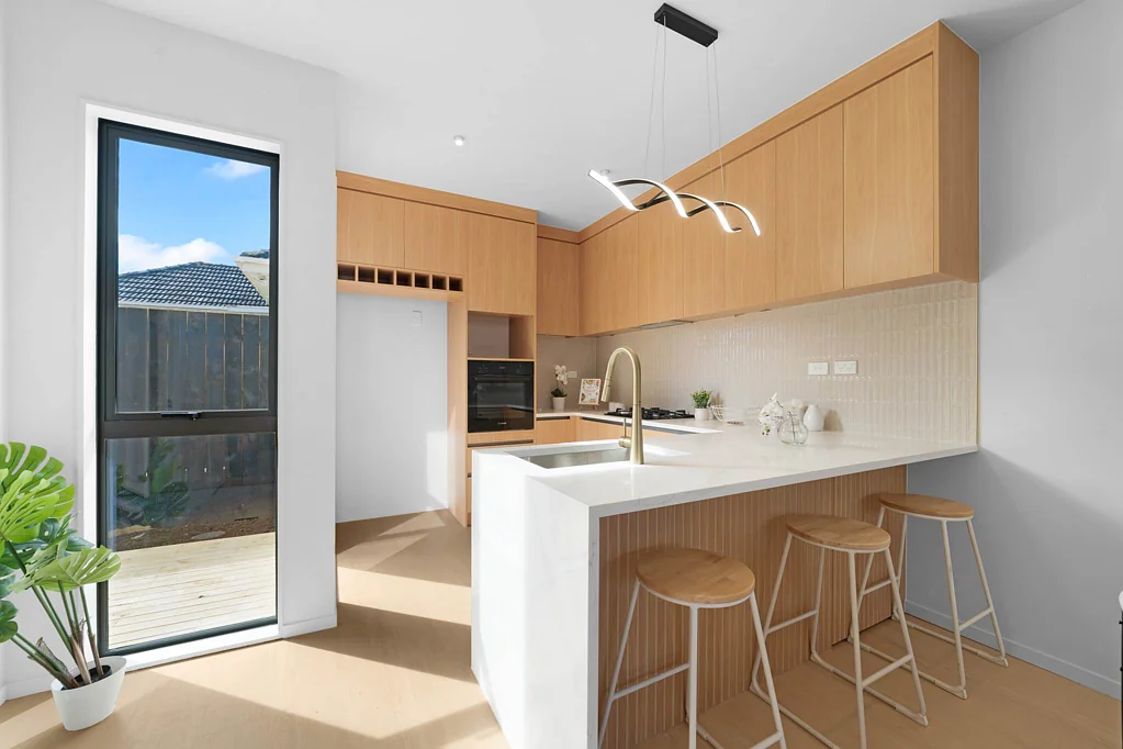 Papatoetoe 3Phòng ngủ Quality & Style  - Ready for Immediate Possession