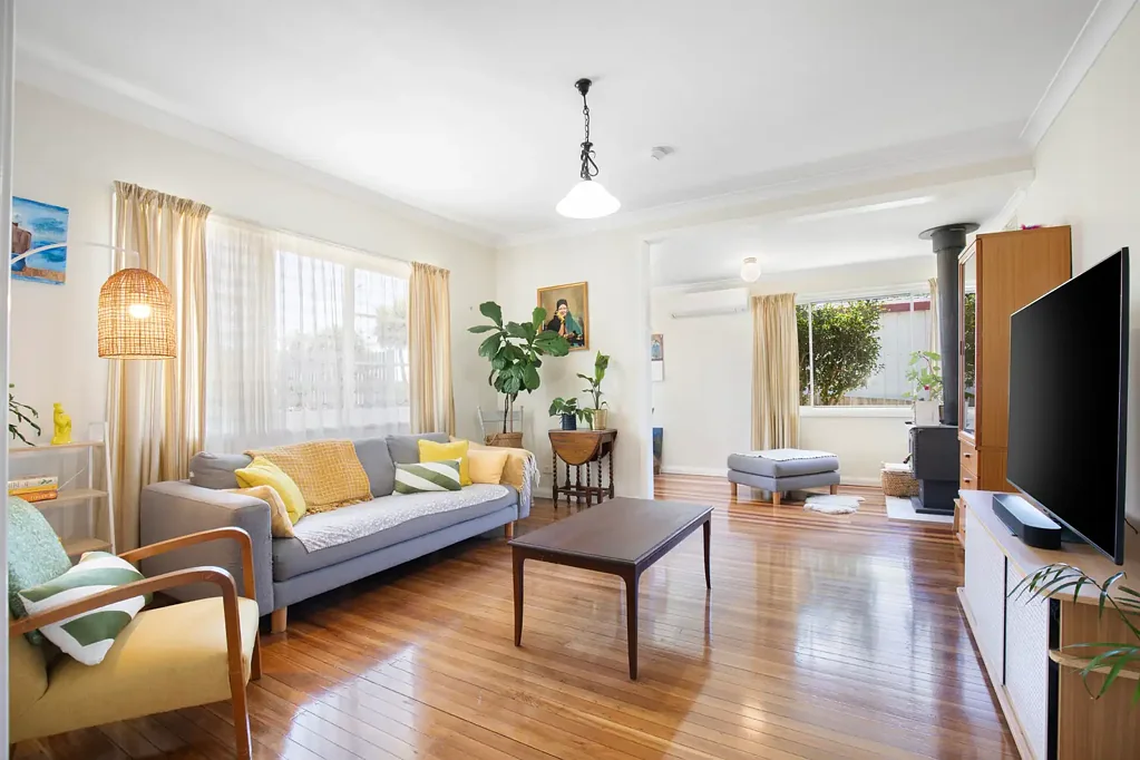 122 Erskine Street, Armidale, NSW 2350