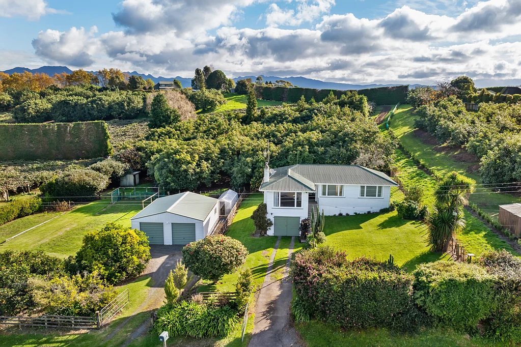 Aongatete Affordable lifestyle, views, prime location